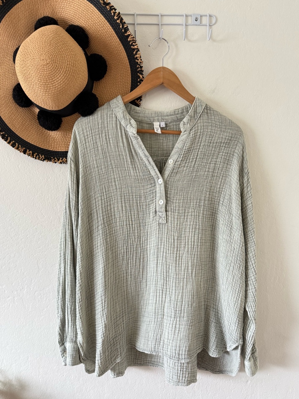 Elan Sage Green Oversized Gauzy Cotton Popover Blouse Lagenlook Size Large